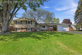 6632 PINE EAGLE LN Street, West Bloomfield Charter Township, MI 48322