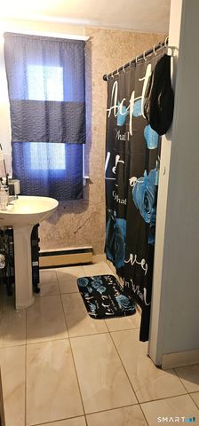 32-34 Garden Street, New Britain, CT 06052