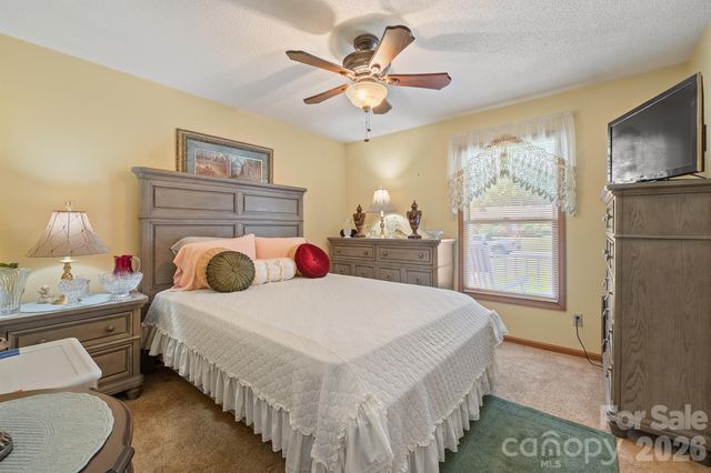 105 Rock Creek Drive, Lincolnton, NC 28092