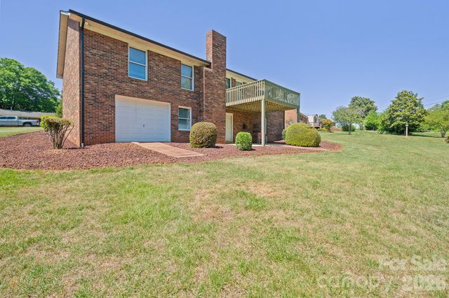 105 Rock Creek Drive, Lincolnton, NC 28092