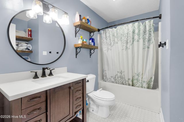 218 Attmore Drive, New Bern, NC 28560