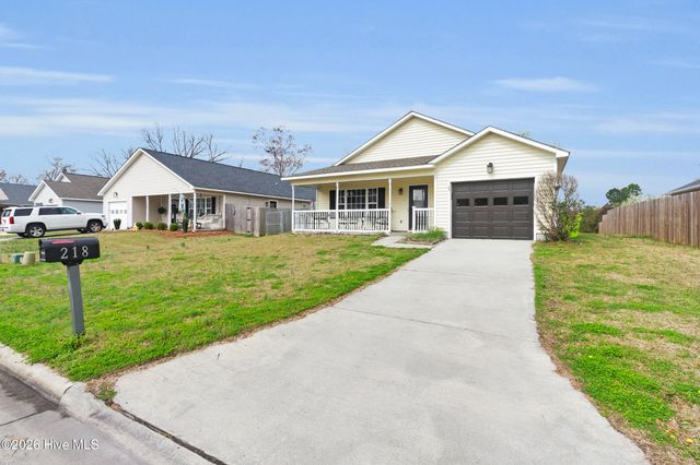 218 Attmore Drive, New Bern, NC 28560