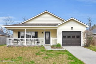 218 Attmore Drive, New Bern, NC 28560