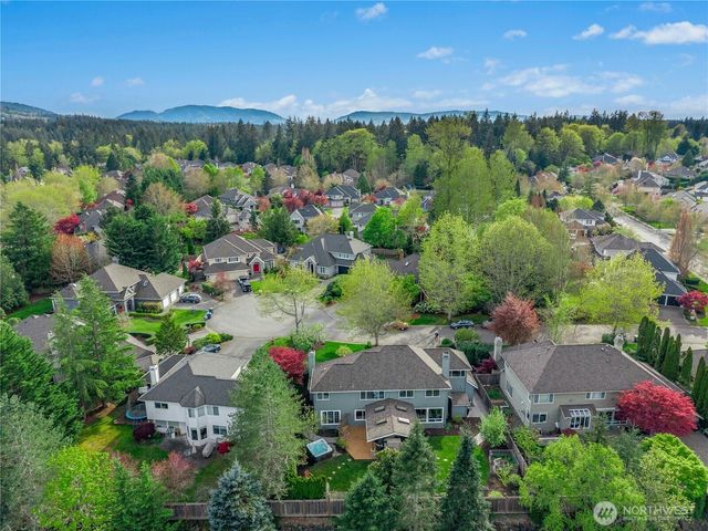 2218 274th Court SE, Sammamish, WA 98075