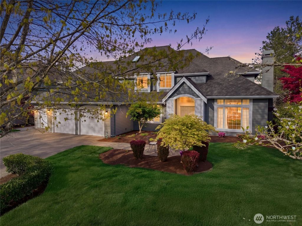 2218 274th Court SE, Sammamish, WA 98075