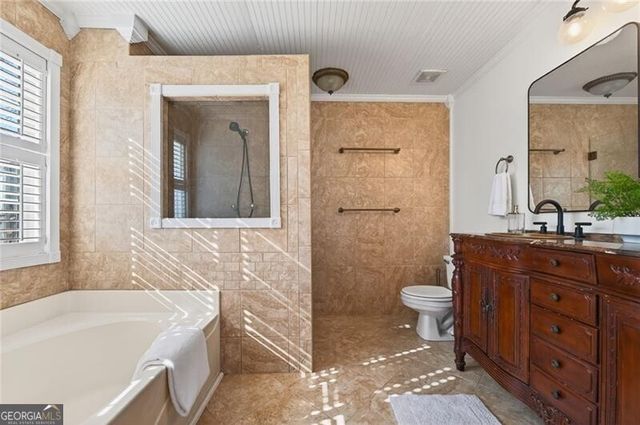 2700 Laurelwood Lane, Alpharetta, GA 30009