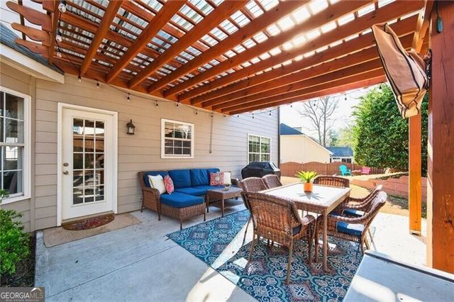 2700 Laurelwood Lane, Alpharetta, GA 30009