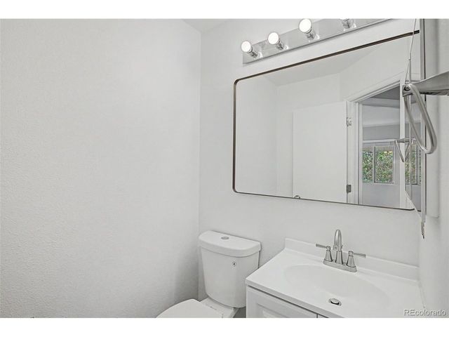 11680 E Cedar Ave, Aurora, CO 80012