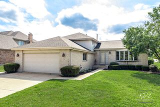 701 Bishops Drive, New Lenox, IL 60451