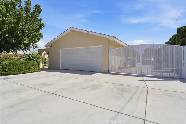 4722 W Avenue L8, Lancaster, CA 93536