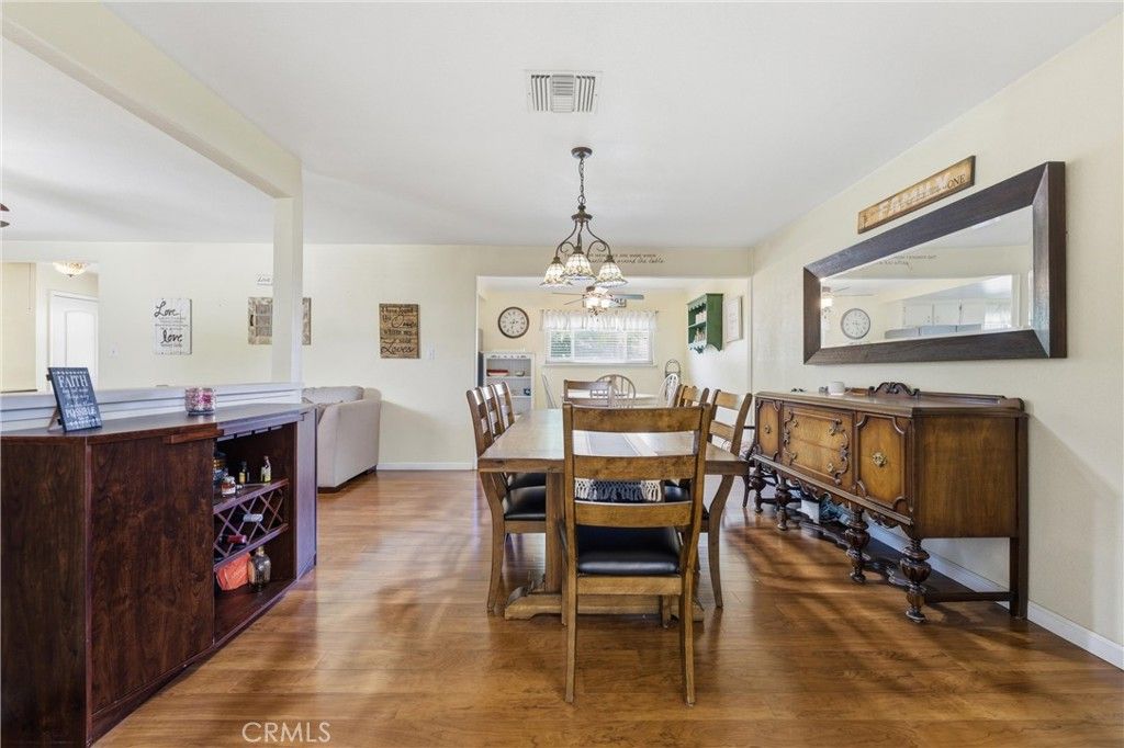 Image 12 of property listing at 4722 W Avenue L8, Lancaster, CA 93536