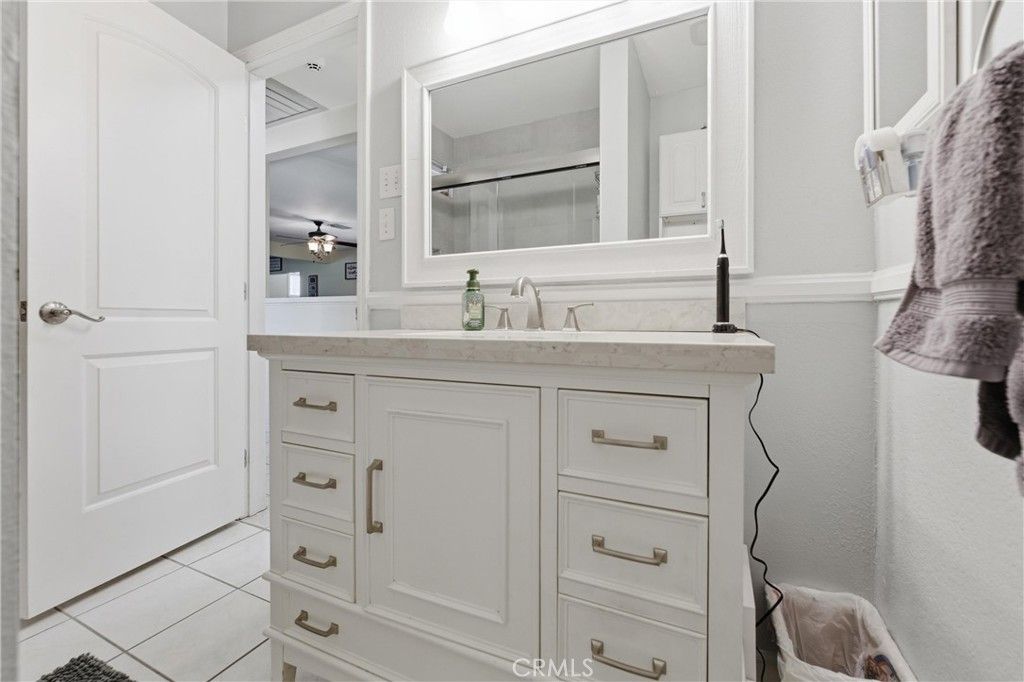 Image 16 of property listing at 4722 W Avenue L8, Lancaster, CA 93536