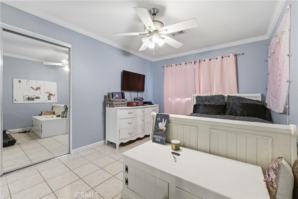 Image 17 of property listing at 4722 W Avenue L8, Lancaster, CA 93536