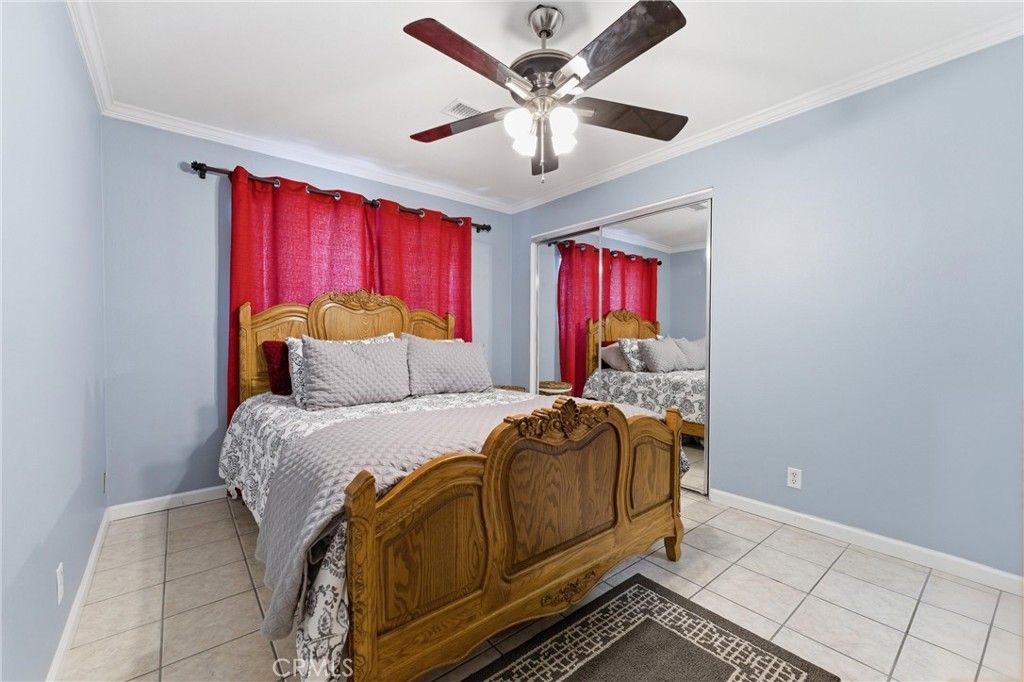 Image 18 of property listing at 4722 W Avenue L8, Lancaster, CA 93536