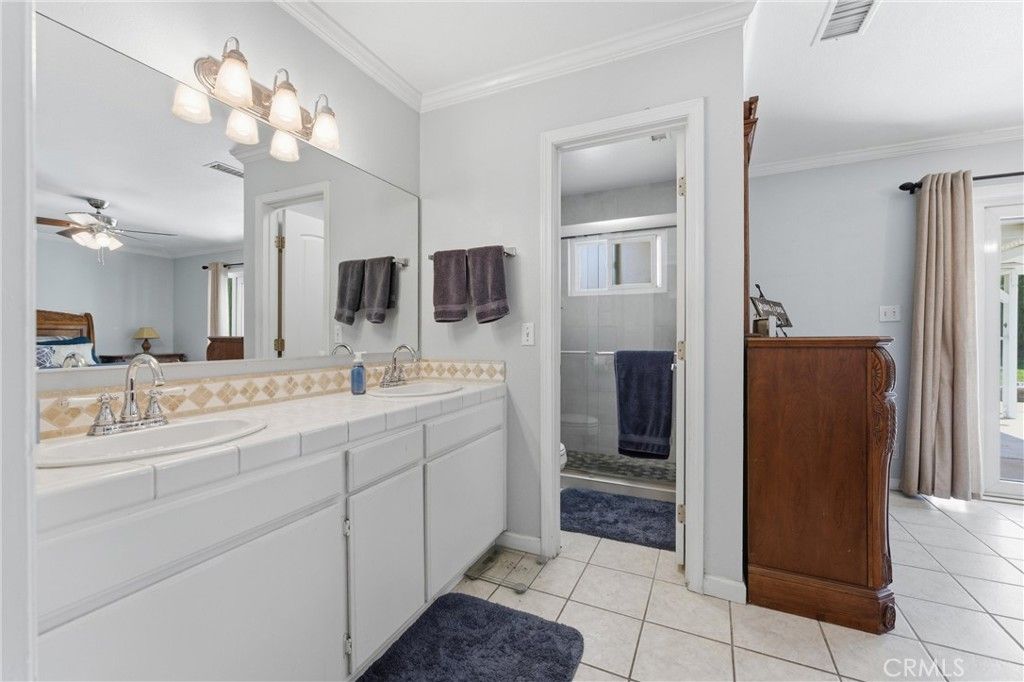 Image 19 of property listing at 4722 W Avenue L8, Lancaster, CA 93536