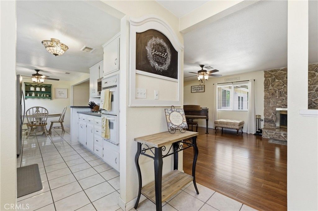 Image 6 of property listing at 4722 W Avenue L8, Lancaster, CA 93536