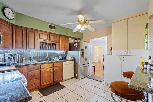 20054 NW 12th Pl, Miami Gardens, FL 33169