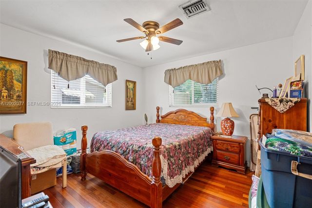 20054 NW 12th Pl, Miami Gardens, FL 33169