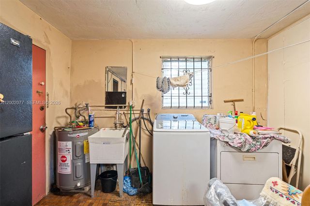 20054 NW 12th Pl, Miami Gardens, FL 33169