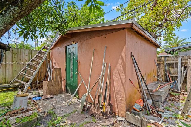 20054 NW 12th Pl, Miami Gardens, FL 33169