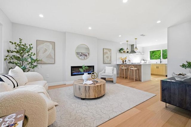 1594 Inverness Circle, San Jose, CA 95124