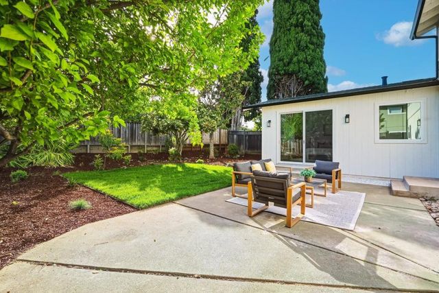 1594 Inverness Circle, San Jose, CA 95124