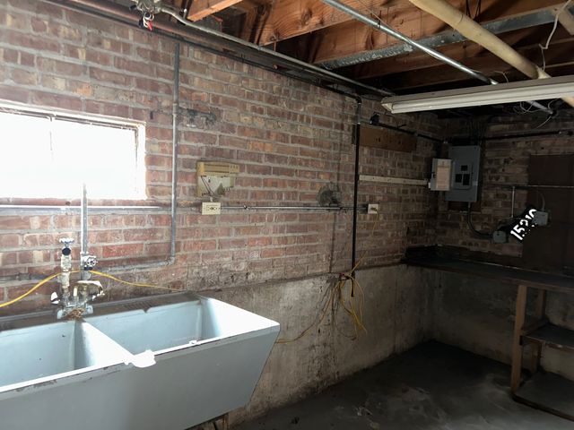 15210 Evers Street, Dolton, IL 60419