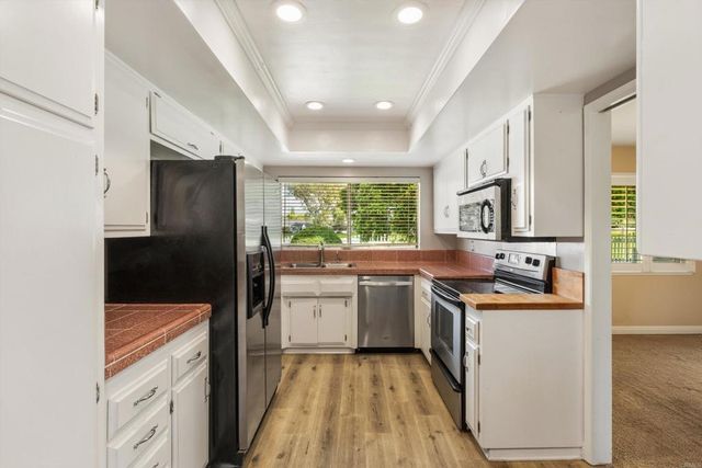 909 San Pablo Drive, San Marcos, CA 92078