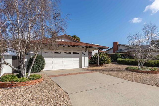 909 San Pablo Drive, San Marcos, CA 92078