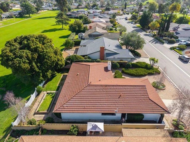 909 San Pablo Drive, San Marcos, CA 92078