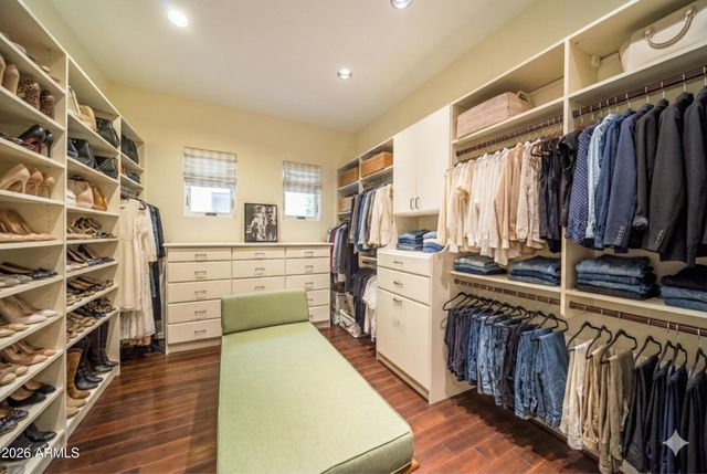 4455 E Moonlight Way, Paradise Valley, AZ 85253