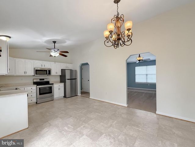 221 PAWNEE LN, Lusby, MD 20657