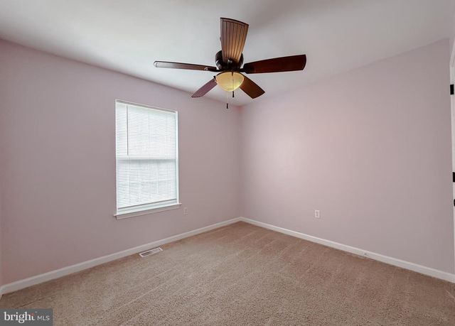 221 PAWNEE LN, Lusby, MD 20657