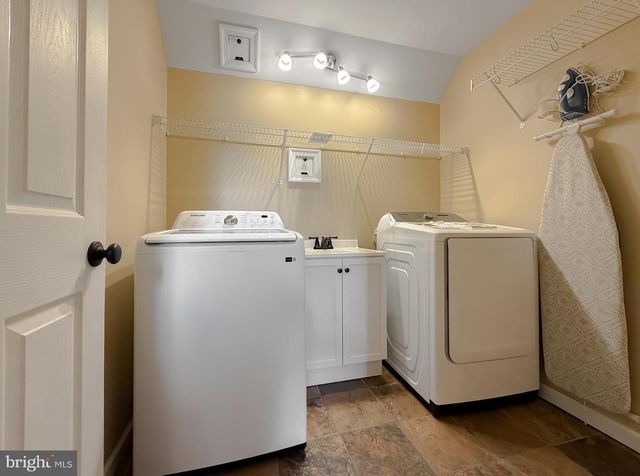 221 PAWNEE LN, Lusby, MD 20657