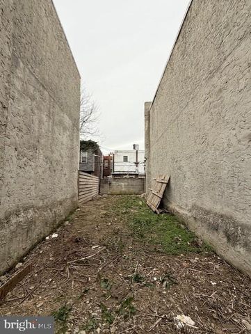 1618 S LECOUNT ST, Philadelphia, PA 19145