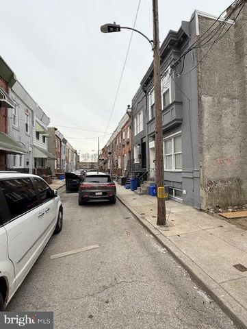 1618 S LECOUNT ST, Philadelphia, PA 19145