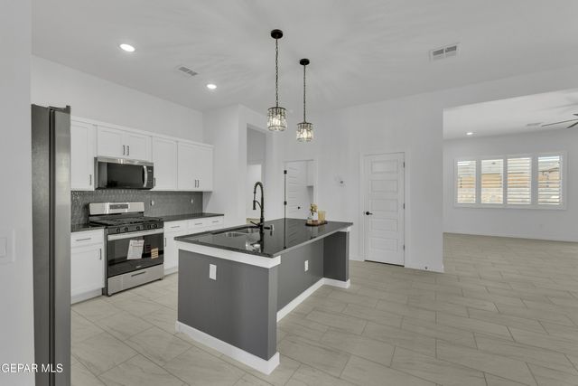 1416 Dylan Place, El Paso, TX 79928