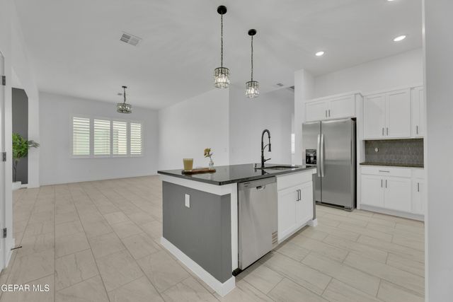 1416 Dylan Place, El Paso, TX 79928