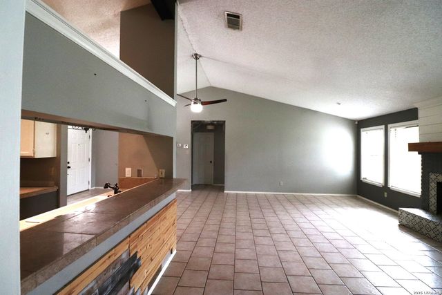 13854 Cane, San Antonio, TX 78233