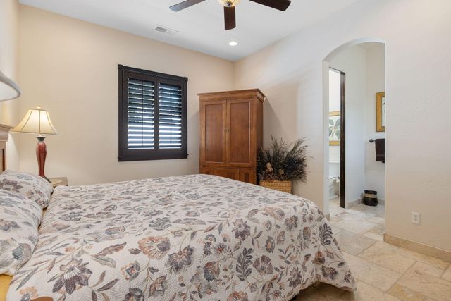 1611 N Pienza Street, Visalia, CA 93291