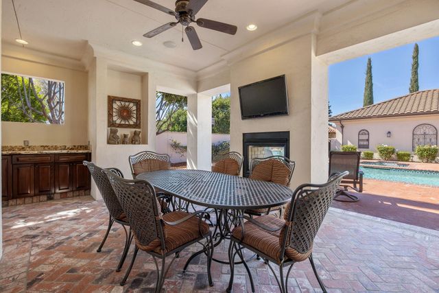 1611 N Pienza Street, Visalia, CA 93291