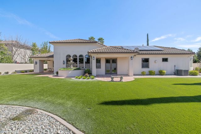 1611 N Pienza Street, Visalia, CA 93291