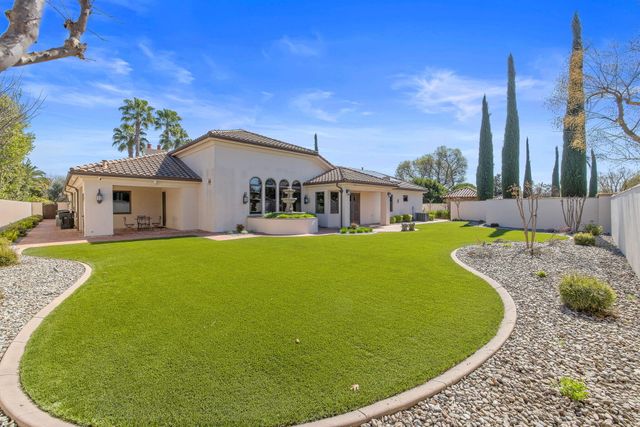 1611 N Pienza Street, Visalia, CA 93291