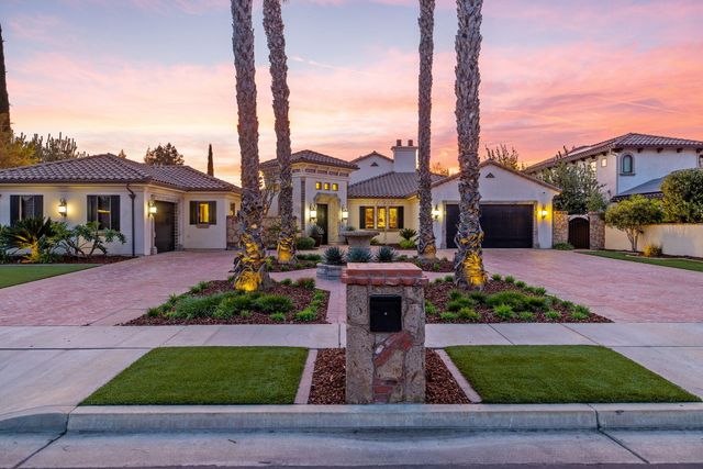 1611 N Pienza Street, Visalia, CA 93291