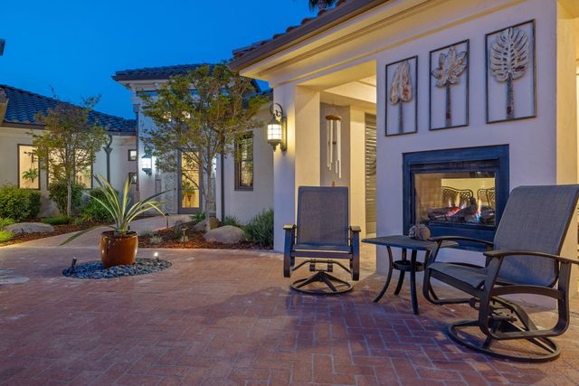 1611 N Pienza Street, Visalia, CA 93291