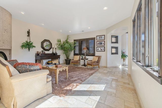 1611 N Pienza Street, Visalia, CA 93291