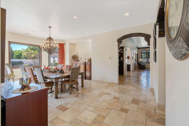 1611 N Pienza Street, Visalia, CA 93291