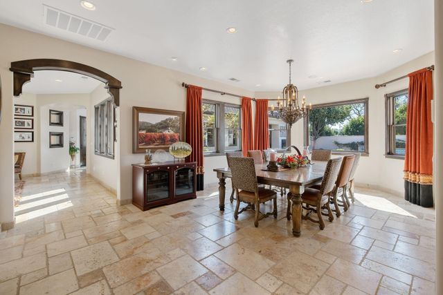 1611 N Pienza Street, Visalia, CA 93291