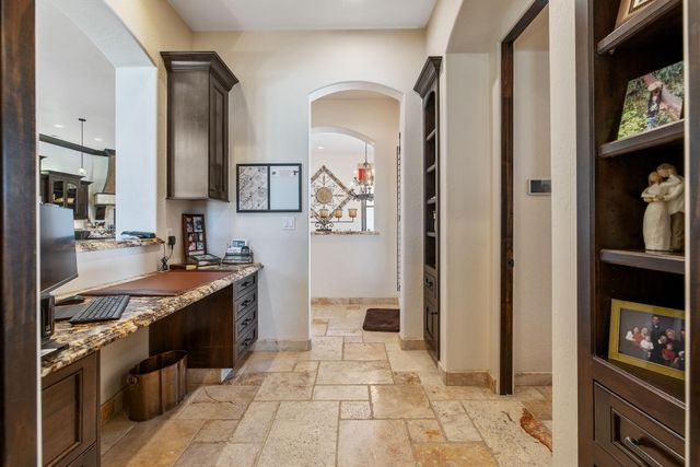 1611 N Pienza Street, Visalia, CA 93291