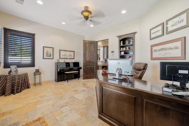 1611 N Pienza Street, Visalia, CA 93291